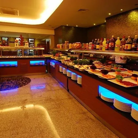 باشا بيه فندق مرمريس